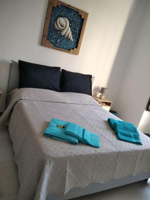 Dimora Cutelli Apartman Catania-Fontanarossai nemzetközi repülőtér Kültér fotó